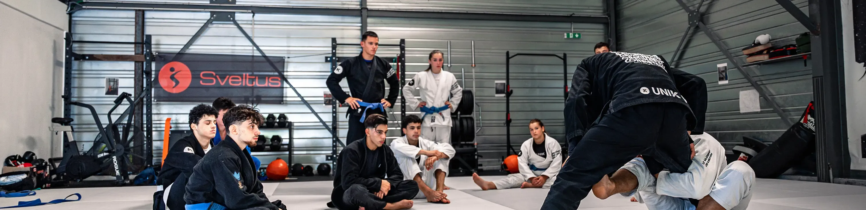 Un cours au dojo UNIK